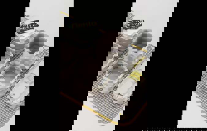 A Flying bento | לירון כהן