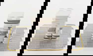 A Flying bento | לירון כהן