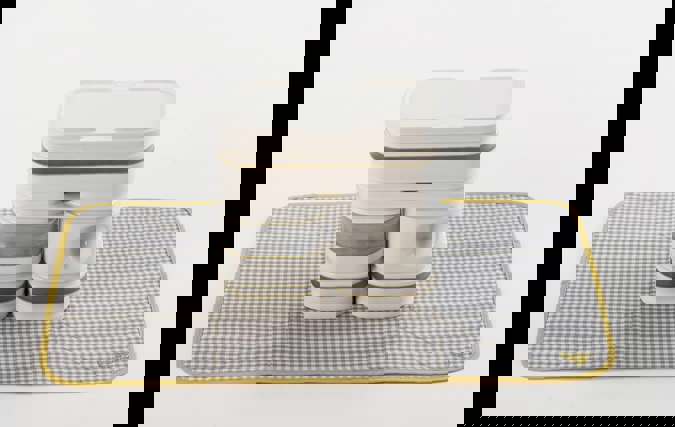 A Flying bento | לירון כהן