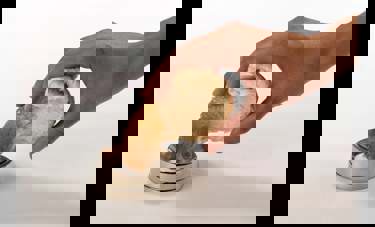 "מאנין" - כלי קודש לשבת בשטח | אורני בן-ששון 