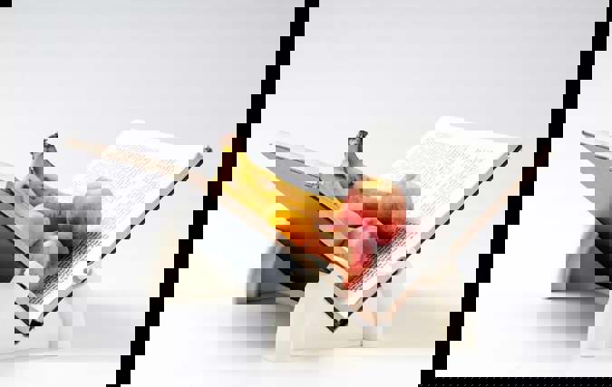 עם הספר | עדי נוימן