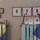 דוכן עבודות סטודנטים בחוצות היוצר