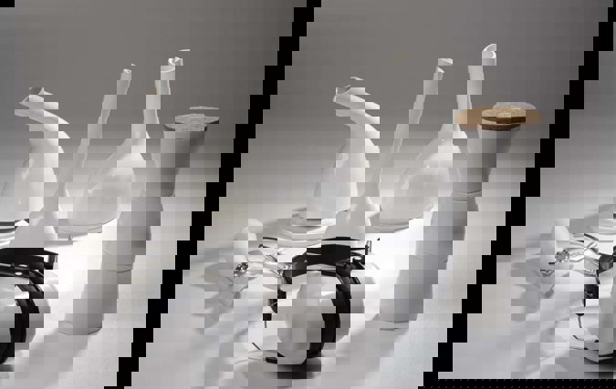 Sensuous Tableware | אילן סיני