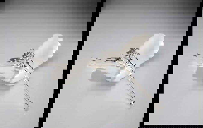 Sensuous Tableware | אילן סיני