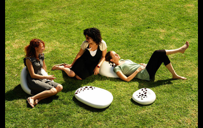 Grassit | ענאל חקון