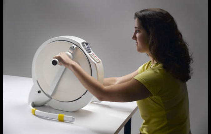 המאמן הפסיבי, מכשיר פזיותרפיה ביתי | דורון לוין