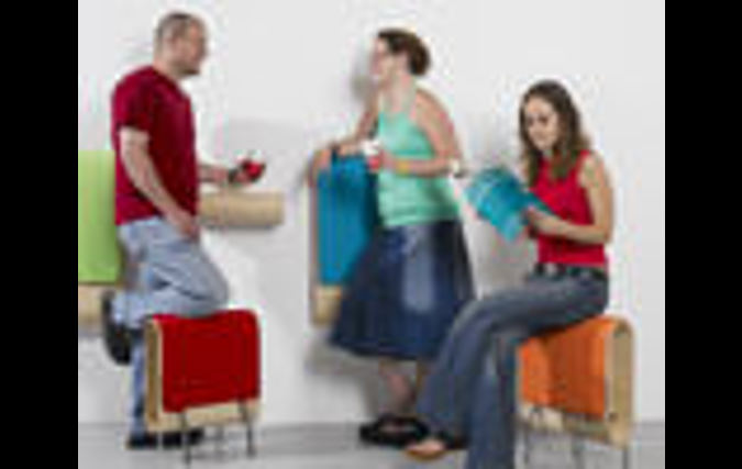 ריהוט מסדרון לתקשורת בין אישית | שרי ויזנטל