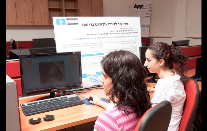 כלי עזר לזיהוי גידולים בריאות | ענבל דוד, רחלי ואנר