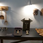 תערוכת "איי תרבות: פרשנות מקומית לתרבויות העץ של יפן, אפריקה וארצות-הברית"