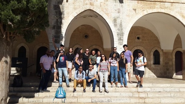 הסטודנטים ברובע היהודי