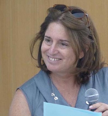 דפנה אולניק