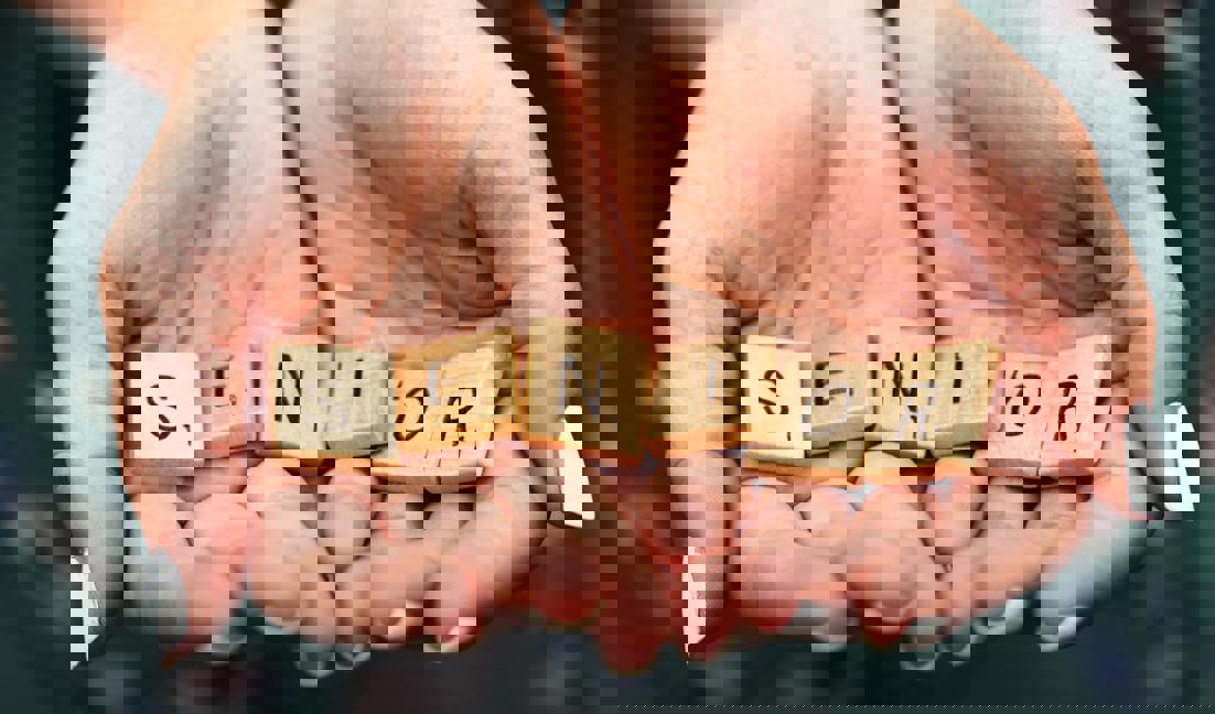 Photo 1568337339884 18892057F7cf