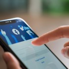 1 מתוך 3 גולשים בפייסבוק מדווח על תשישות פיזית ומנטלית