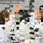 מפגש זרקור עם חברת Omrix