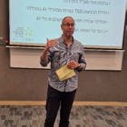 מובילי AI ברב תחומי