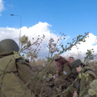 סטודנטים לתקשורת צילומית מעבדים את המלחמה ביצירות הגמר שלהם