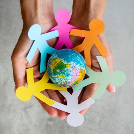 Top View Origami Chain People With Globe 1